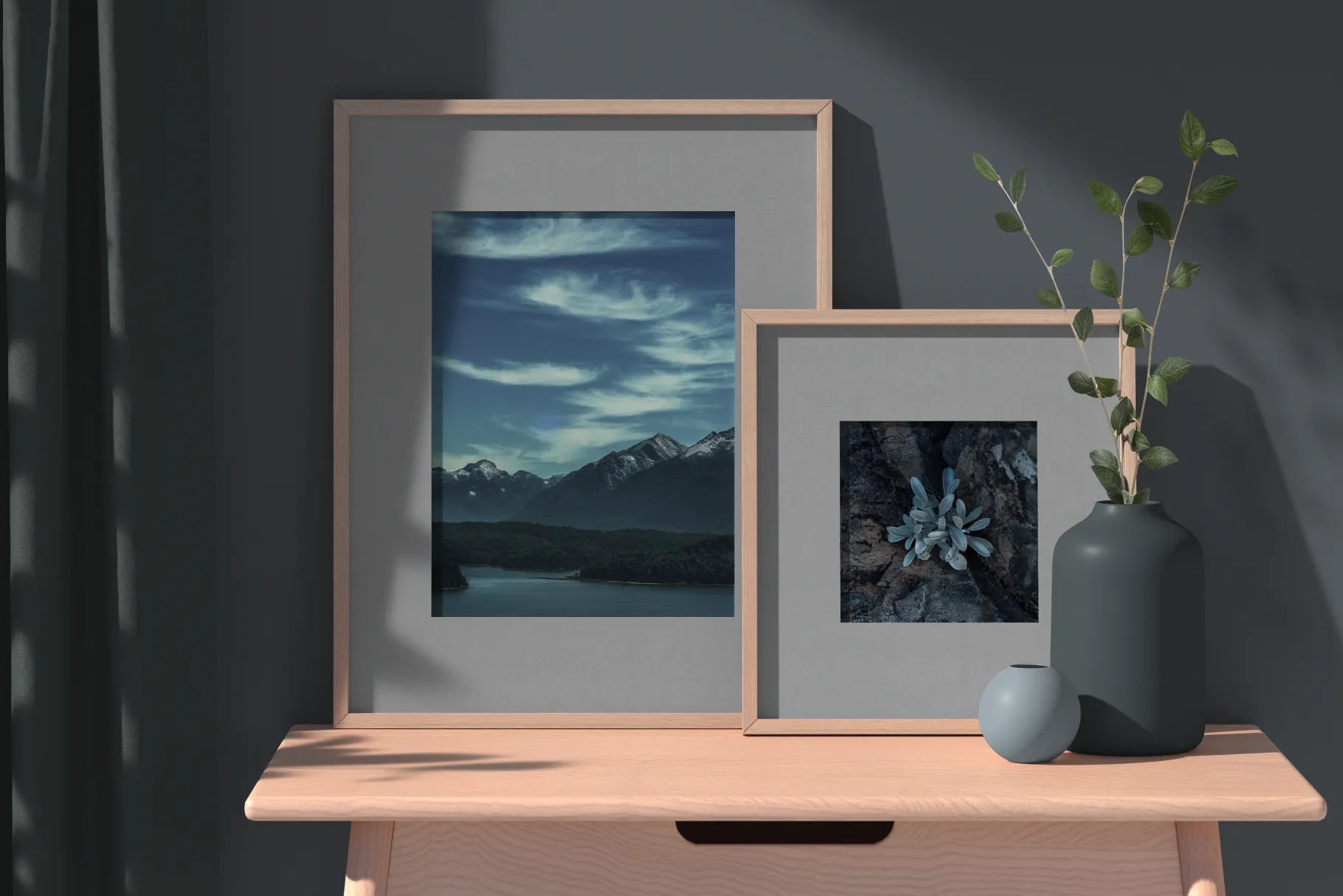 FREE Frame Mockups