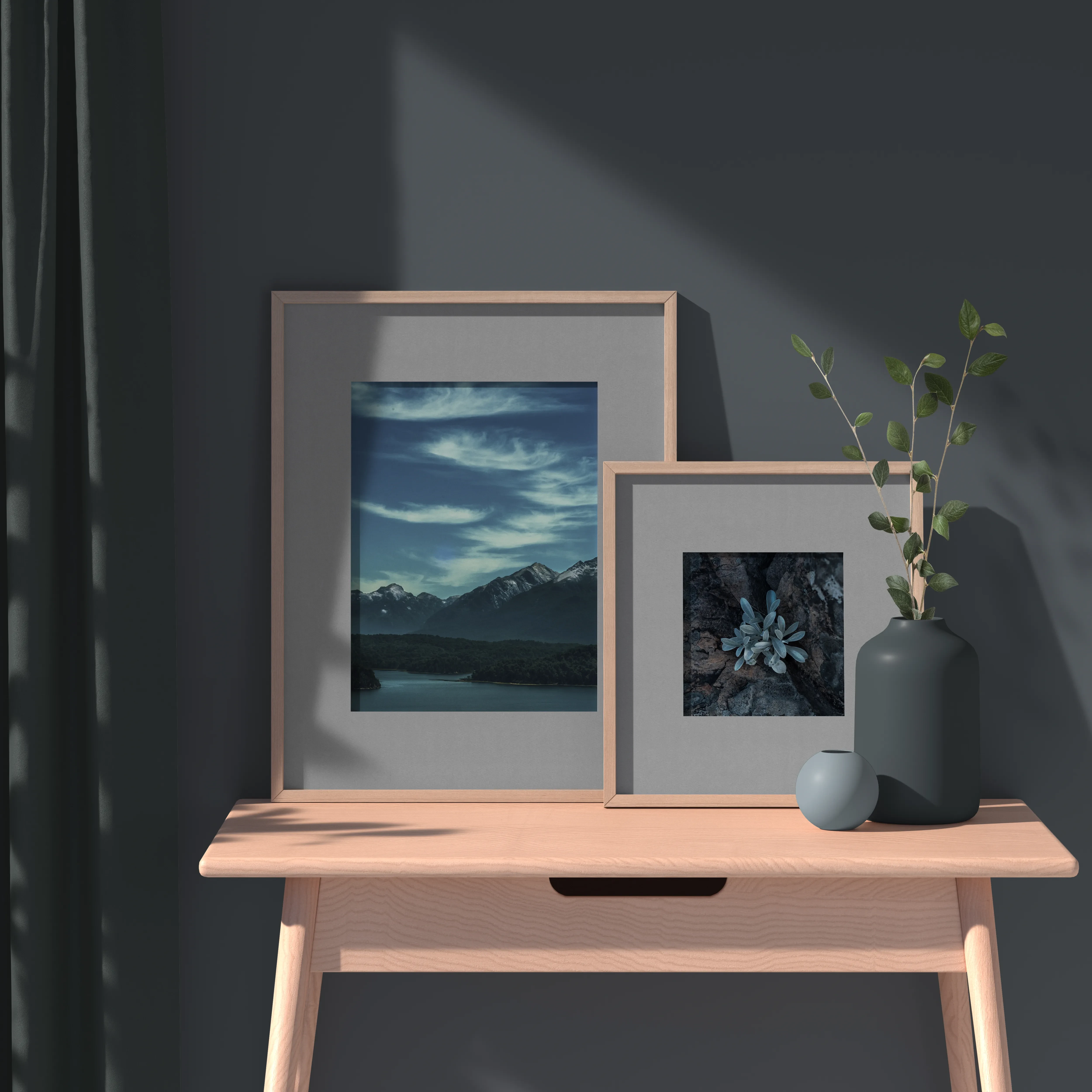 Free Frame Mockups (DEMO)